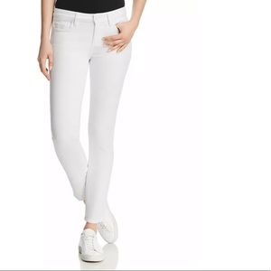 PAIGE Skyline Ankle Peg Jeans in Crisp White